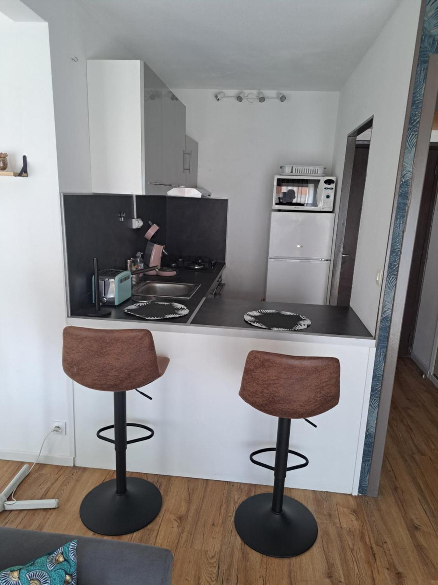 Appartement Cosy A Ales Aux Pieds Des Cevennes Exteriör bild
